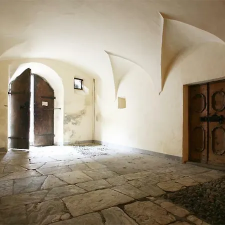 Casa Melide 3 شقة *